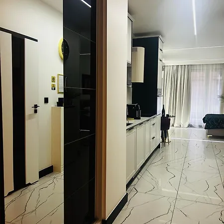 Apartman Versace Old Town Jacuzzi Deluxe *